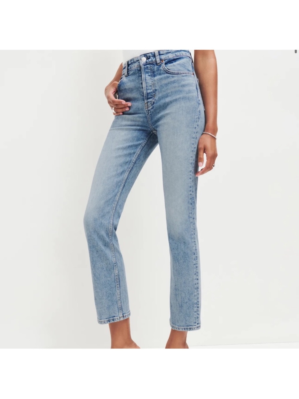 Reformation Cynthia Stretch High Rise Straight Jeans in Manitoba size 29